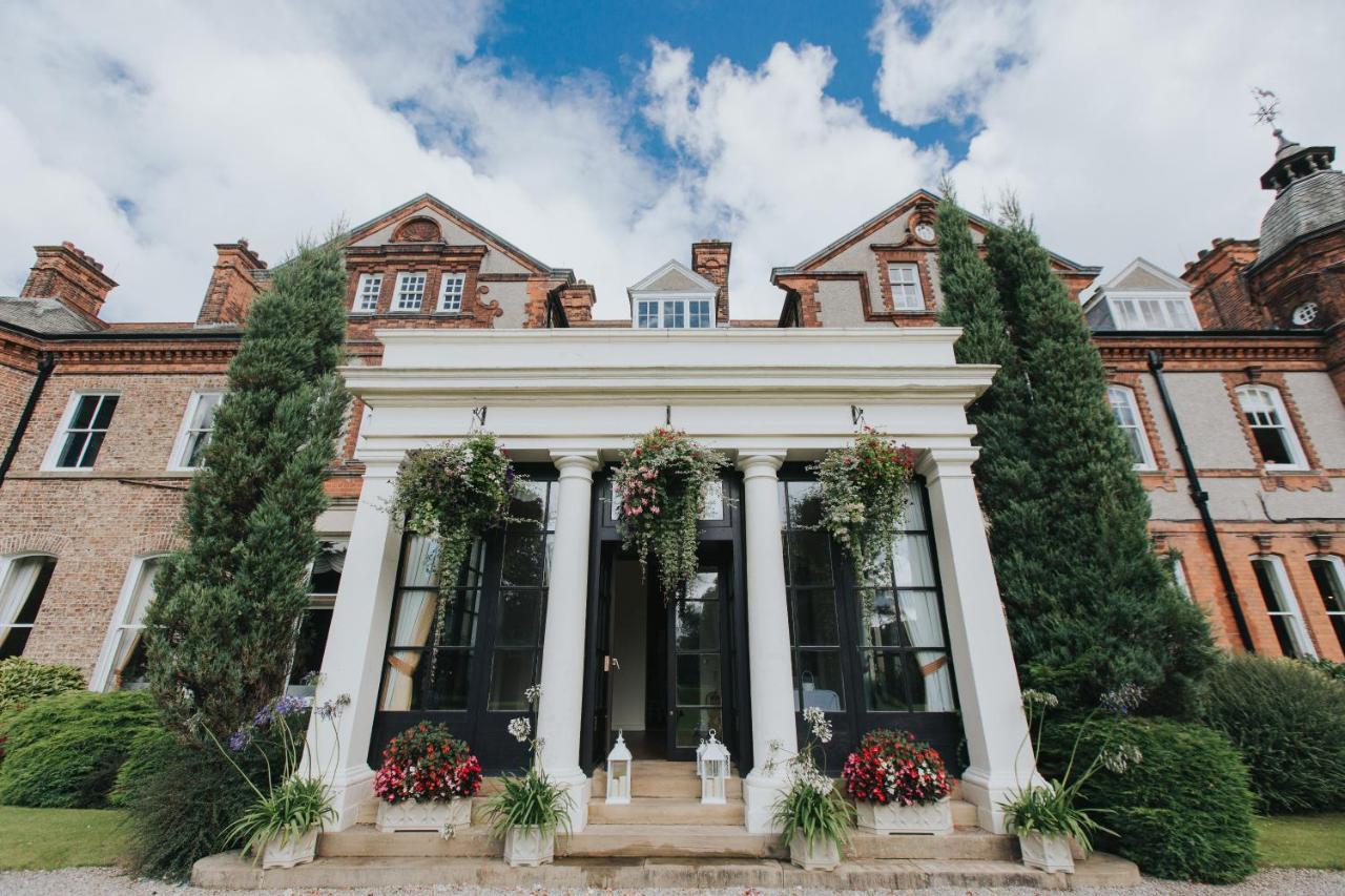 The Hawkhills (Adults Only) Hotell York Exteriör bild