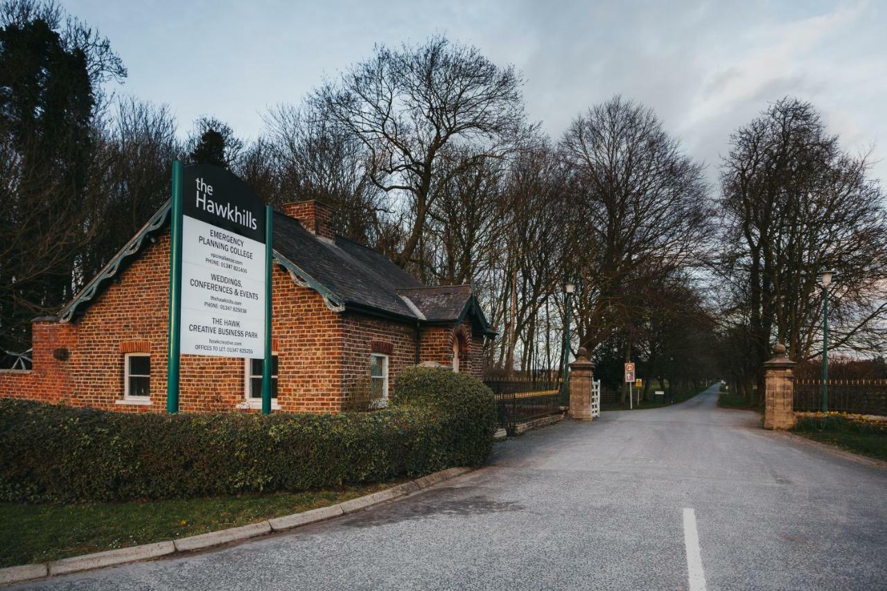 The Hawkhills (Adults Only) Hotell York Exteriör bild